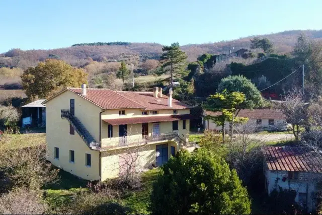 Casa indipendente in Frazione Pieve San Nicolò, Assisi - Foto 1