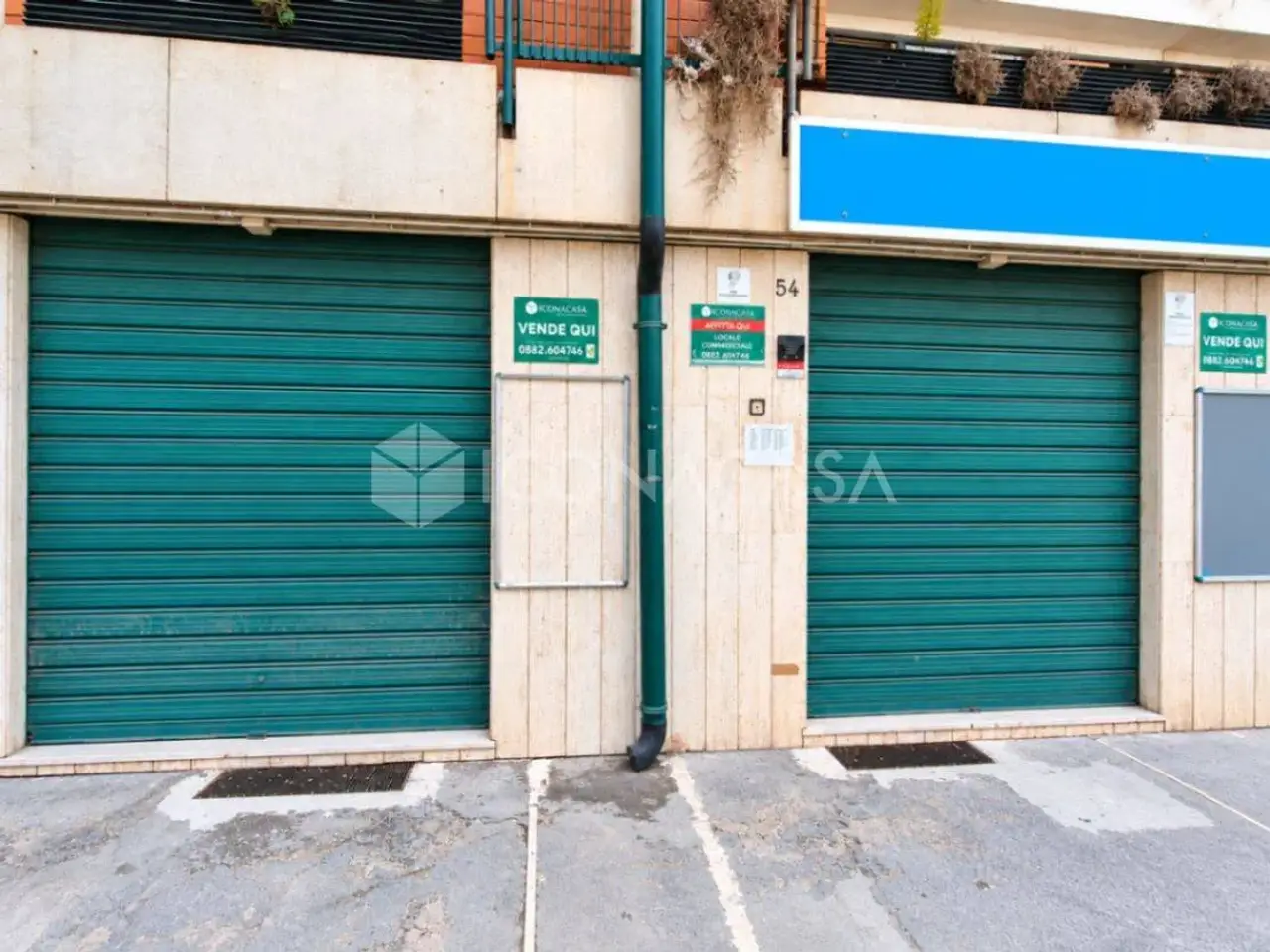 Negozio in Via Soccorso S.N.C., San Severo, {3} - Foto 2