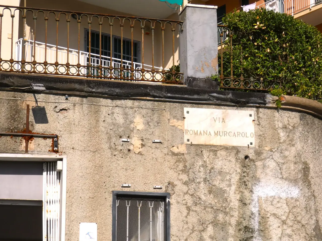 Palazzina commerciale in Via Murcarolo, Genova, {3} - Foto 1