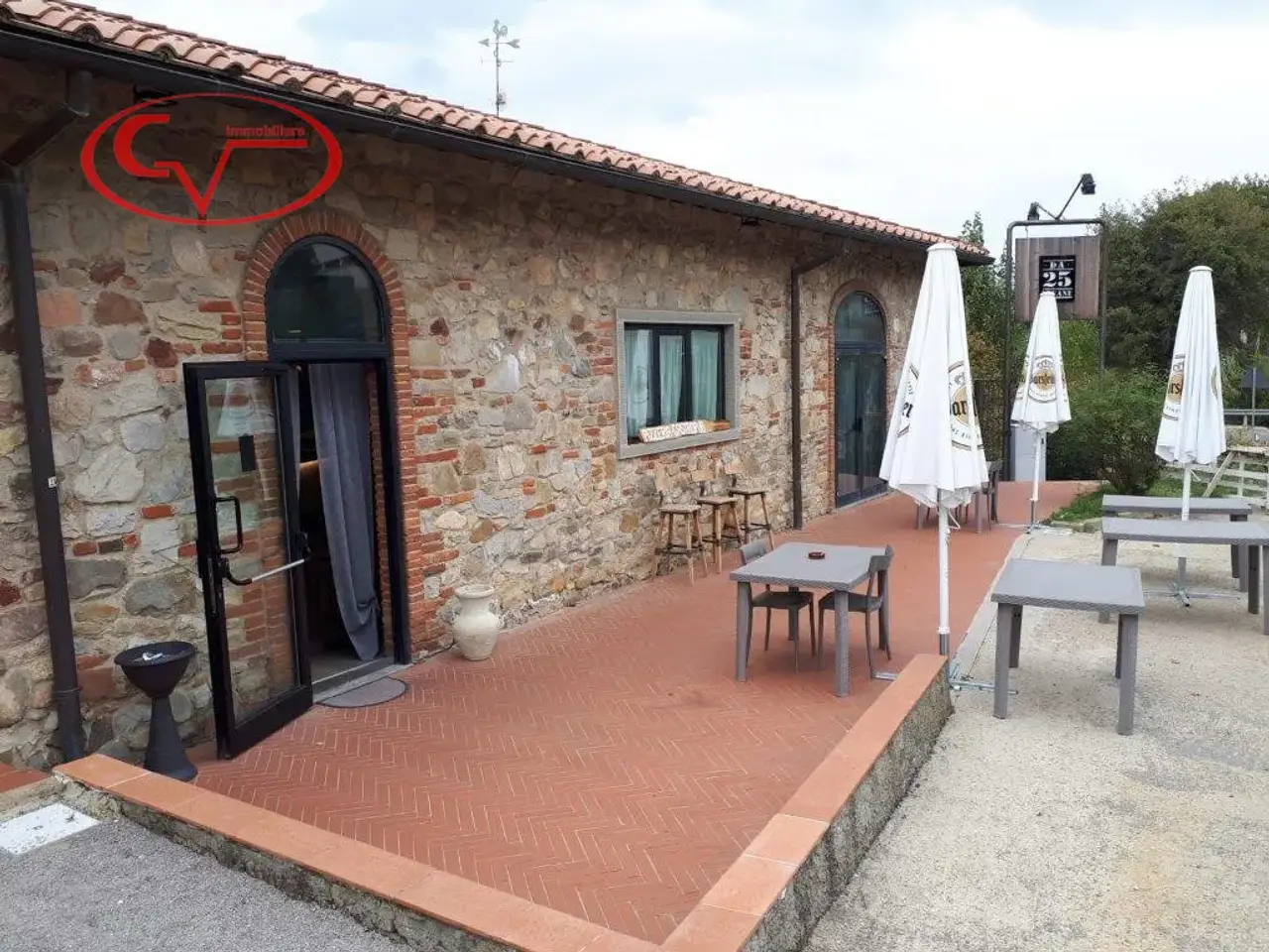 Capannone in Levane, Montevarchi, {3} - Foto 1