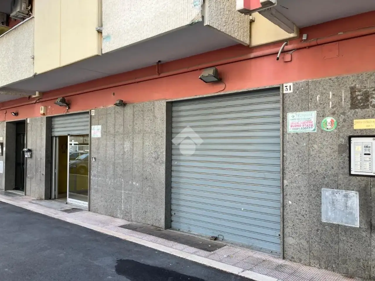 Negozio in Via Padre Ardelio della Bella 29, Foggia, {3} - Foto 1