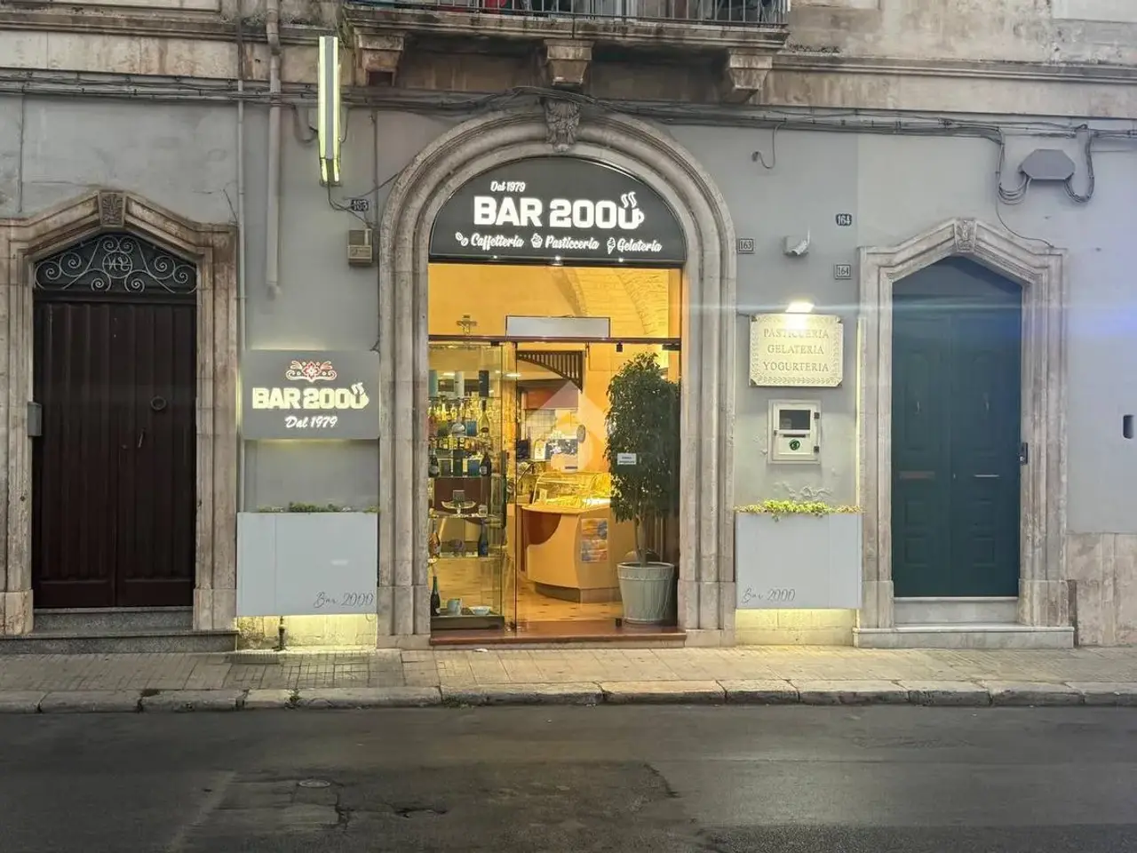 Negozio in Via Mercadante 1, Martina Franca, {3} - Foto 1