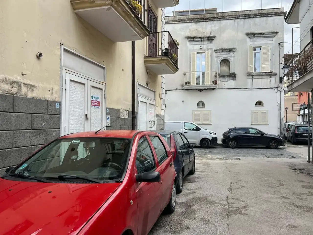 Negozio in Vico II Via Nicola Rocco 4, Casoria, {3} - Foto 1