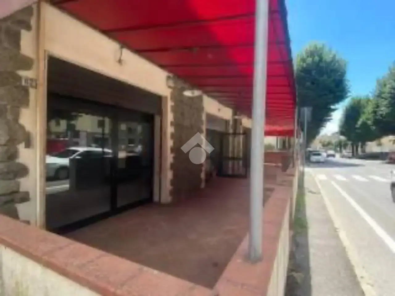 Negozio in Viale Italia 56, Pistoia, {3} - Foto 1