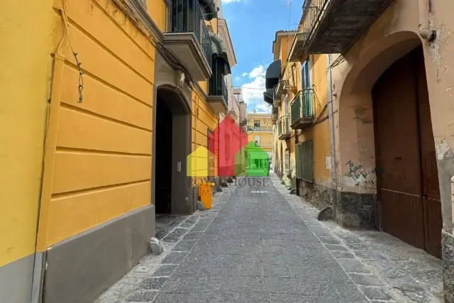 Geschäftsgebäude in Corso Campano 84, Giugliano in Campania - Foto 1