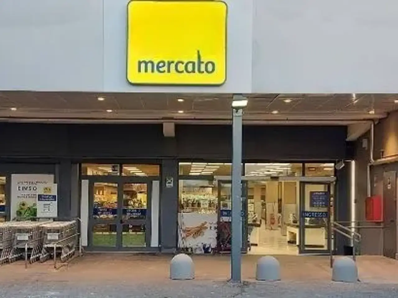 Negozio in Via Appia Vecchia, Genzano Di Roma, {3} - Foto 1