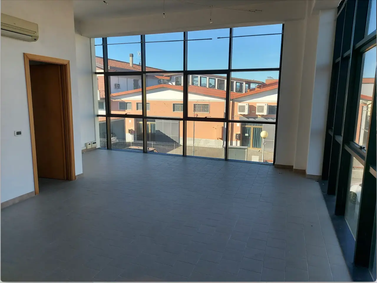 Ufficio in , Sarzana, {3} - Foto 1