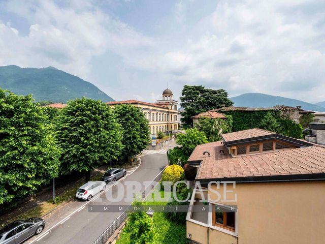 4-room flat in Via Benigno Crespi 3, Albino - Photo 1