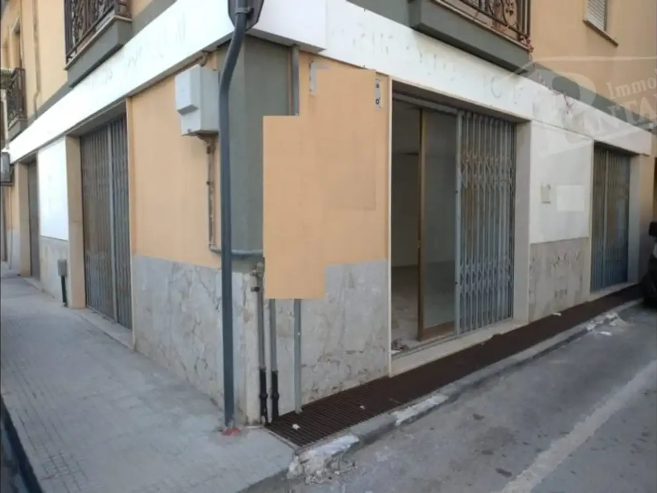 Esercizio commerciale in 
Via Libertà									, 
Marsala									, Marsala, {3} - Foto 1