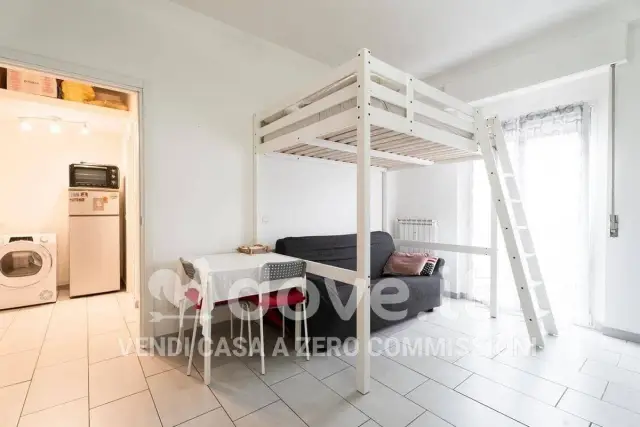 One-room flat in Viale Libertà 28, Monza - Photo 1