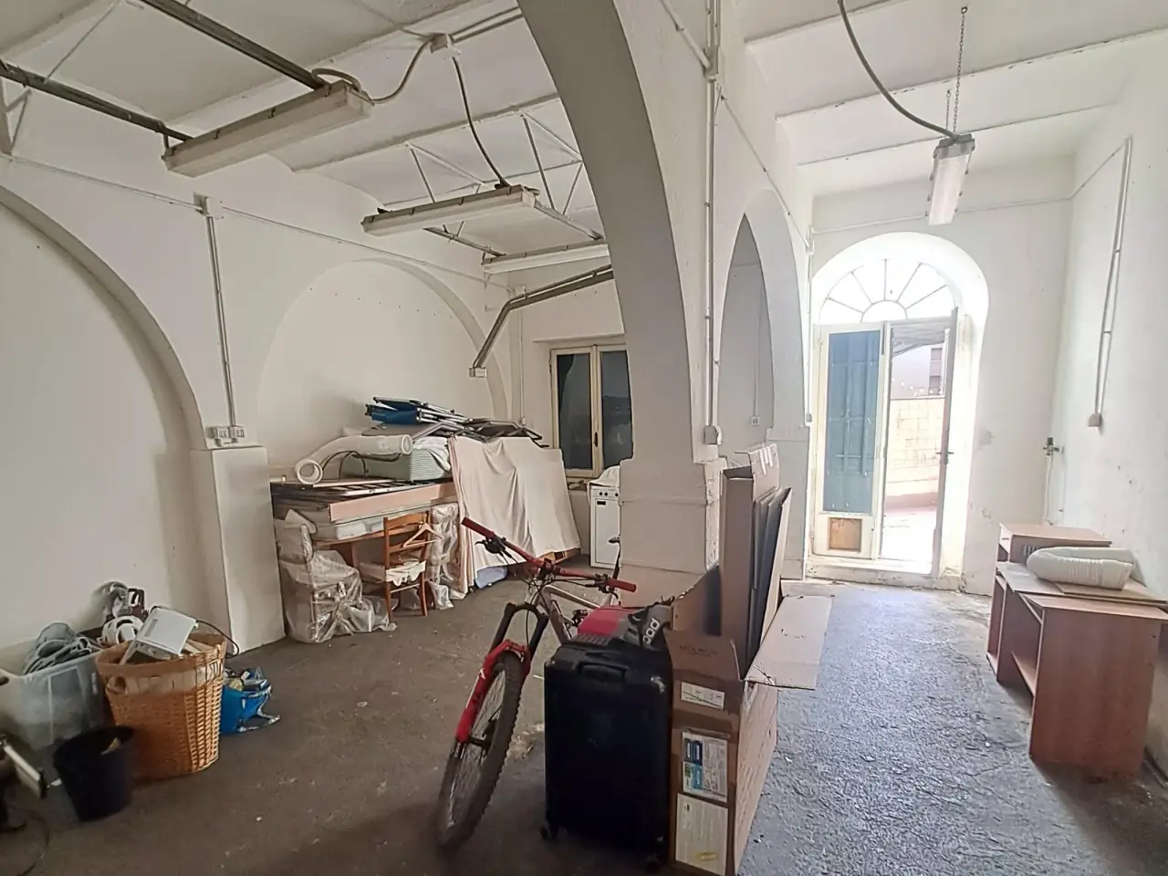 Magazzino in Via S. Schiaffino 65r, Genova, {3} - Foto 1