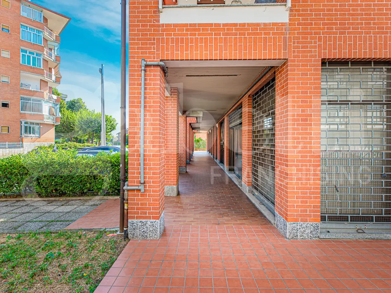 Negozio in Via Piave 54, Rivoli, {3} - Foto 2