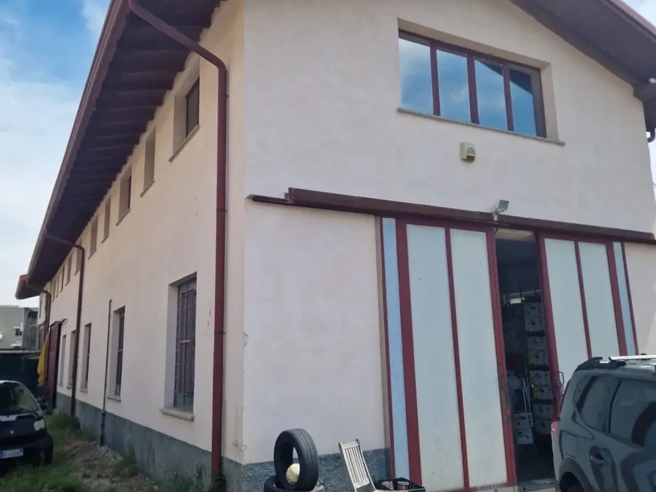 Palazzina commerciale in Via San Pio da Petralcina, Pogliano Milanese, {3} - Foto 2
