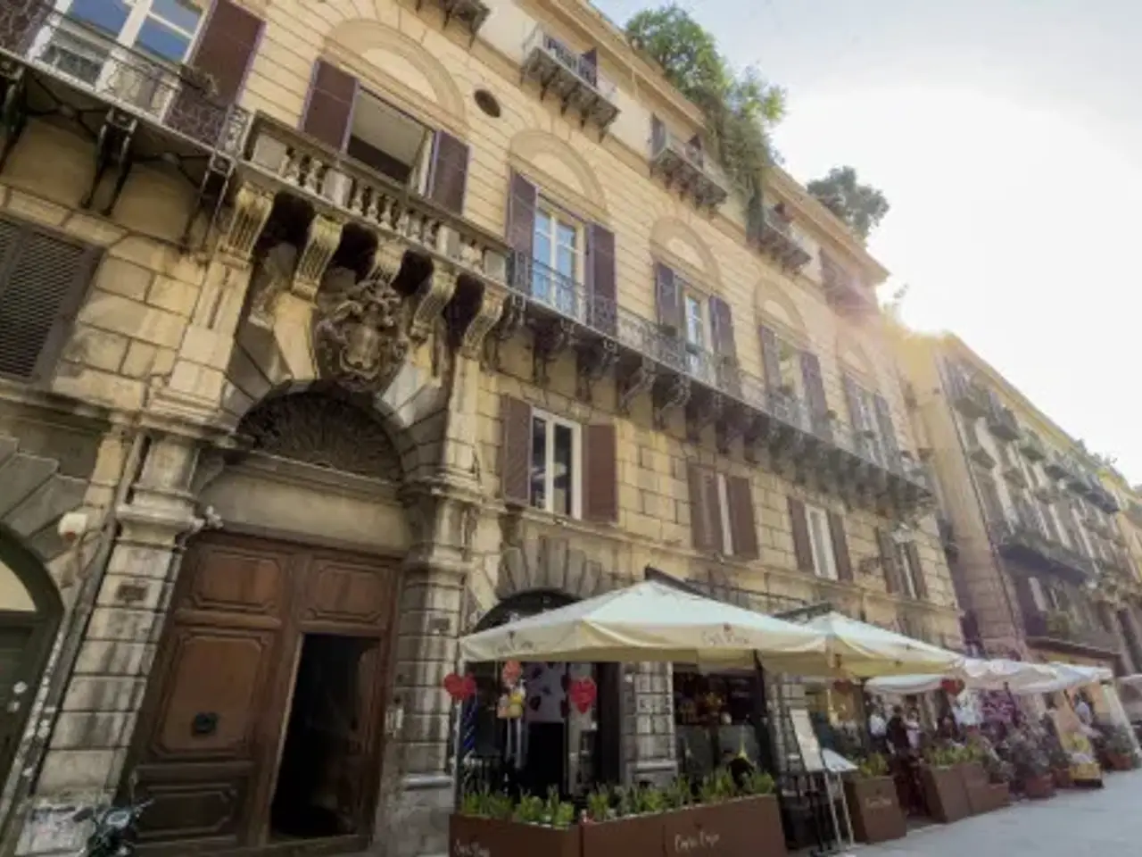 Ufficio in Via Vittorio Emanuele 188, Palermo, {3} - Foto 1