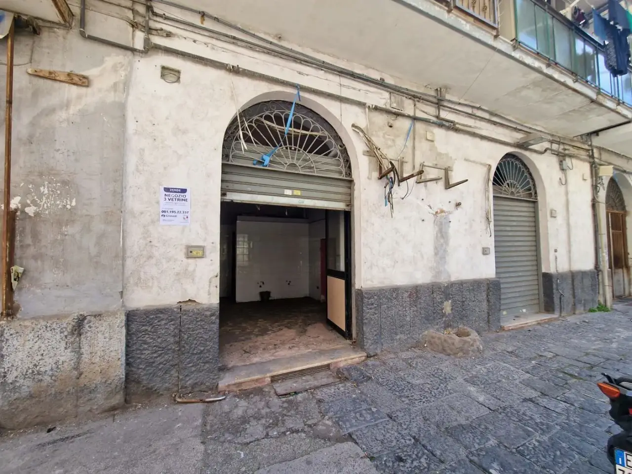 Negozio in Via Stefano Brun  25/26/27, Napoli, {3} - Foto 1