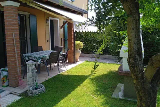 Villa a schiera in {3}, Via Giovanni Falcone - Foto 1