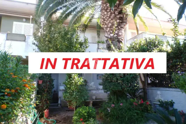 Terraced house in Via dei Gelsomini, Anzio - Photo 1