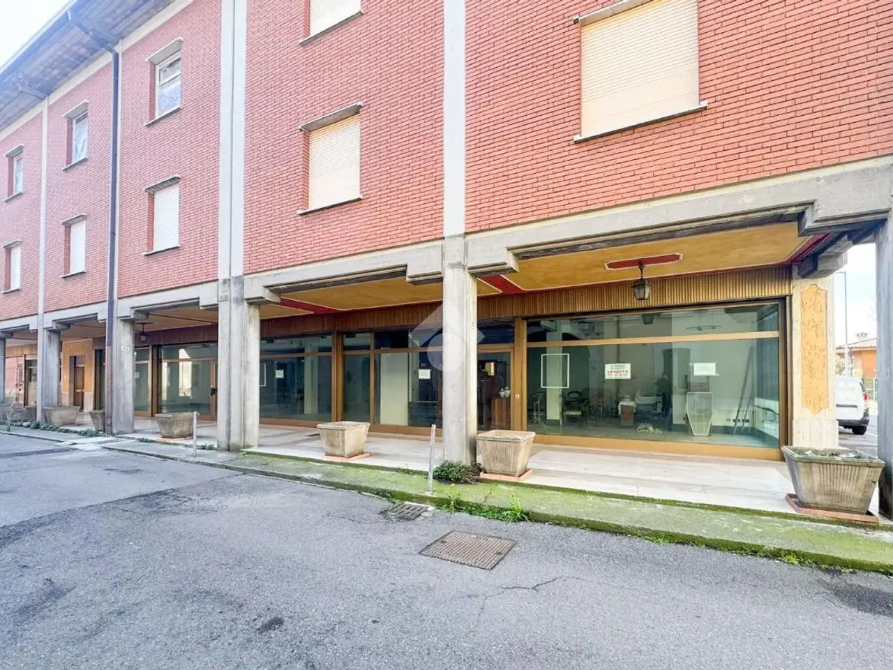Negozio in Via Dossi a., Leno, {3} - Foto 1