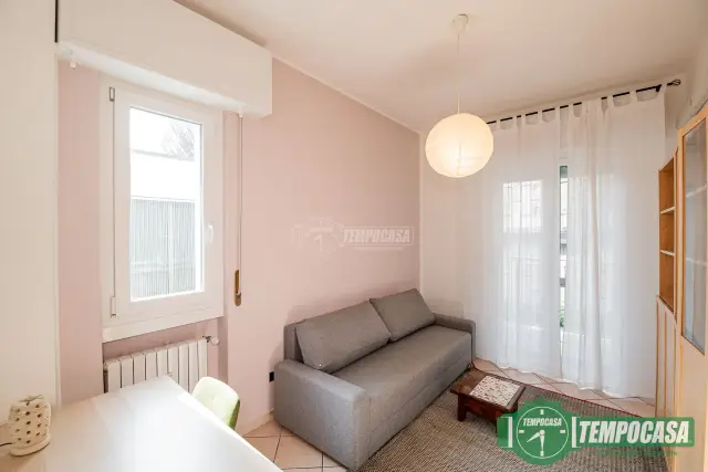 3-room flat in Via Concordia, San Donato Milanese - Photo 1