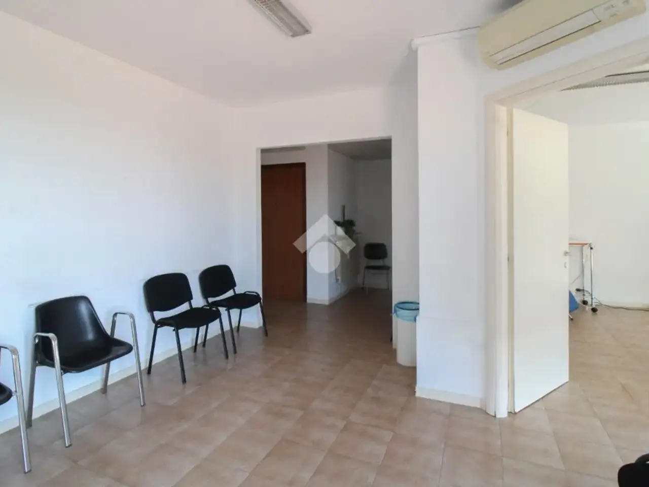 Ufficio in Via Santissima Trinità 1, Chiari, {3} - Foto 1
