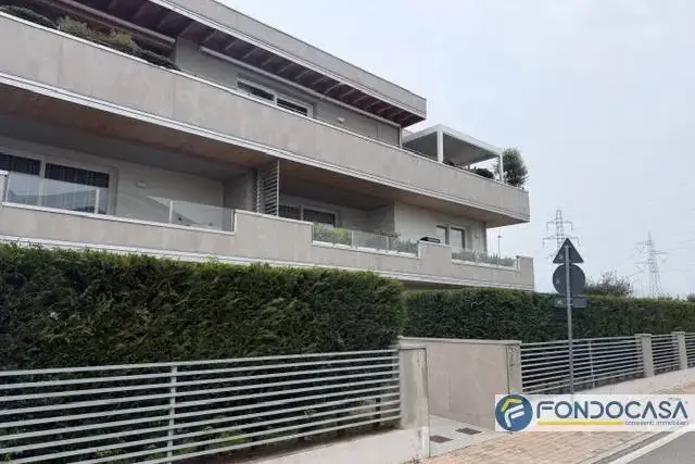insertion image