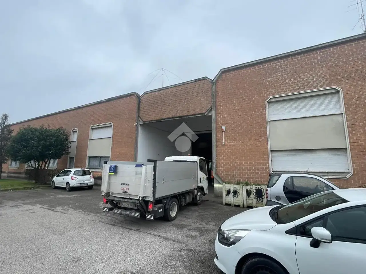 Ufficio in Via Mascarino 14, Pieve Di Cento, {3} - Foto 1