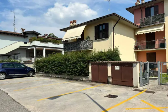 3-room flat in Via Giuseppe Ciotti 54/C, Montichiari - Photo 1