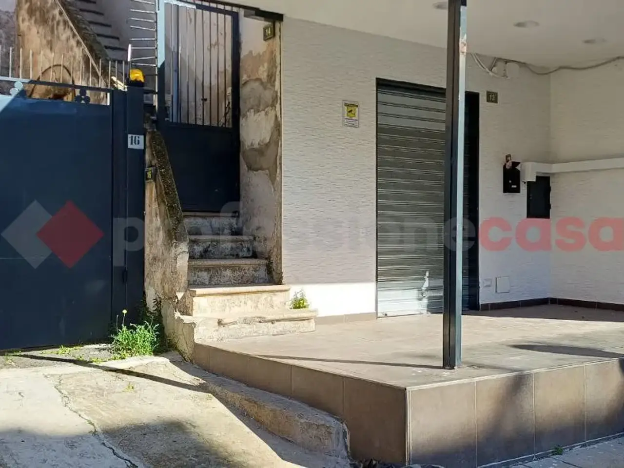 Negozio in Via Nicola Bruno Grimaldi Snc, Nocera Inferiore, {3} - Foto 1