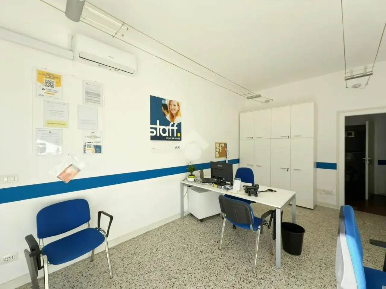 Negozio in Via Cascinette 17, Ivrea, {3} - Foto 1