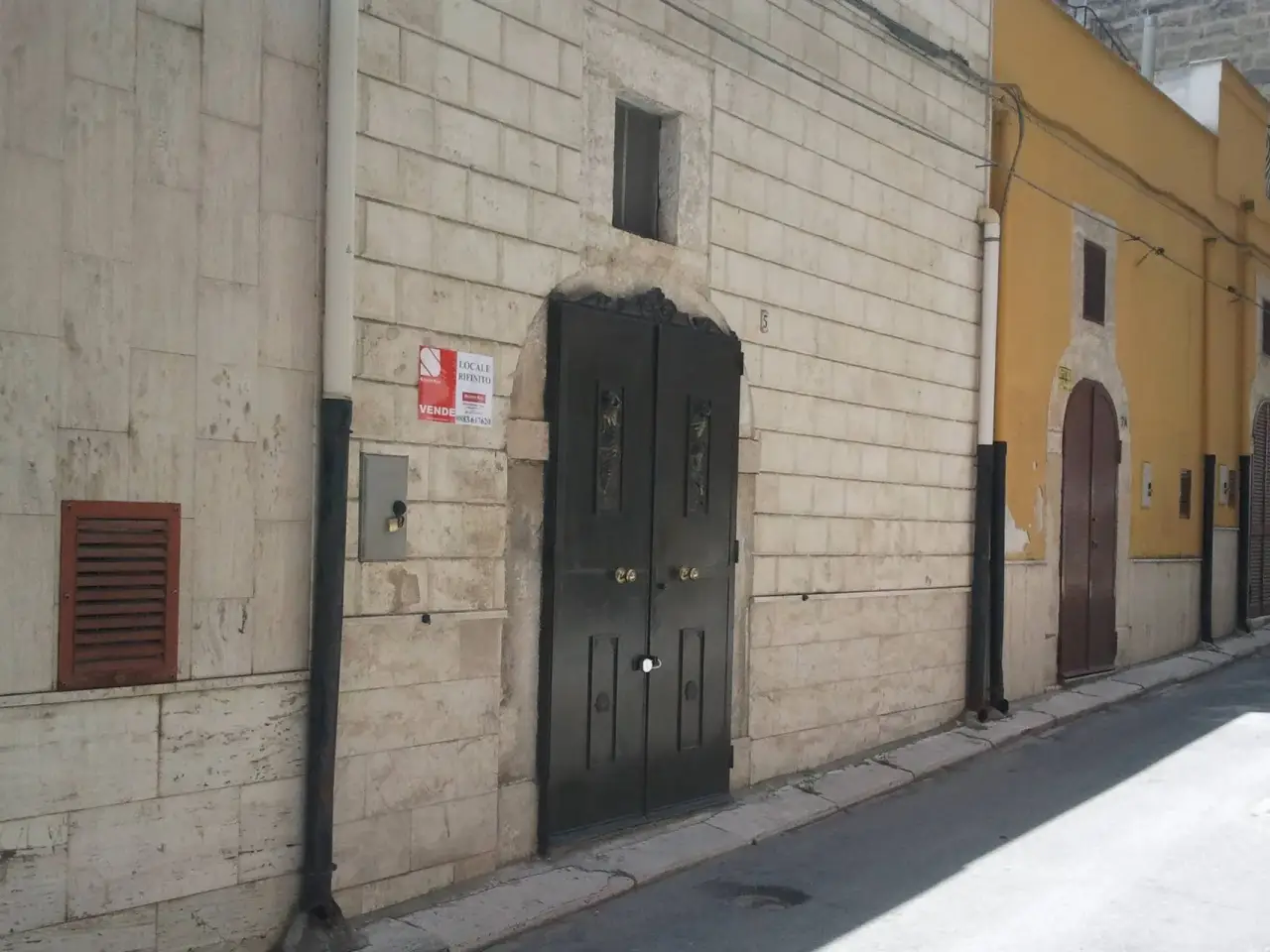 Ufficio in Via Buonarroti, Canosa Di Puglia, {3} - Foto 1