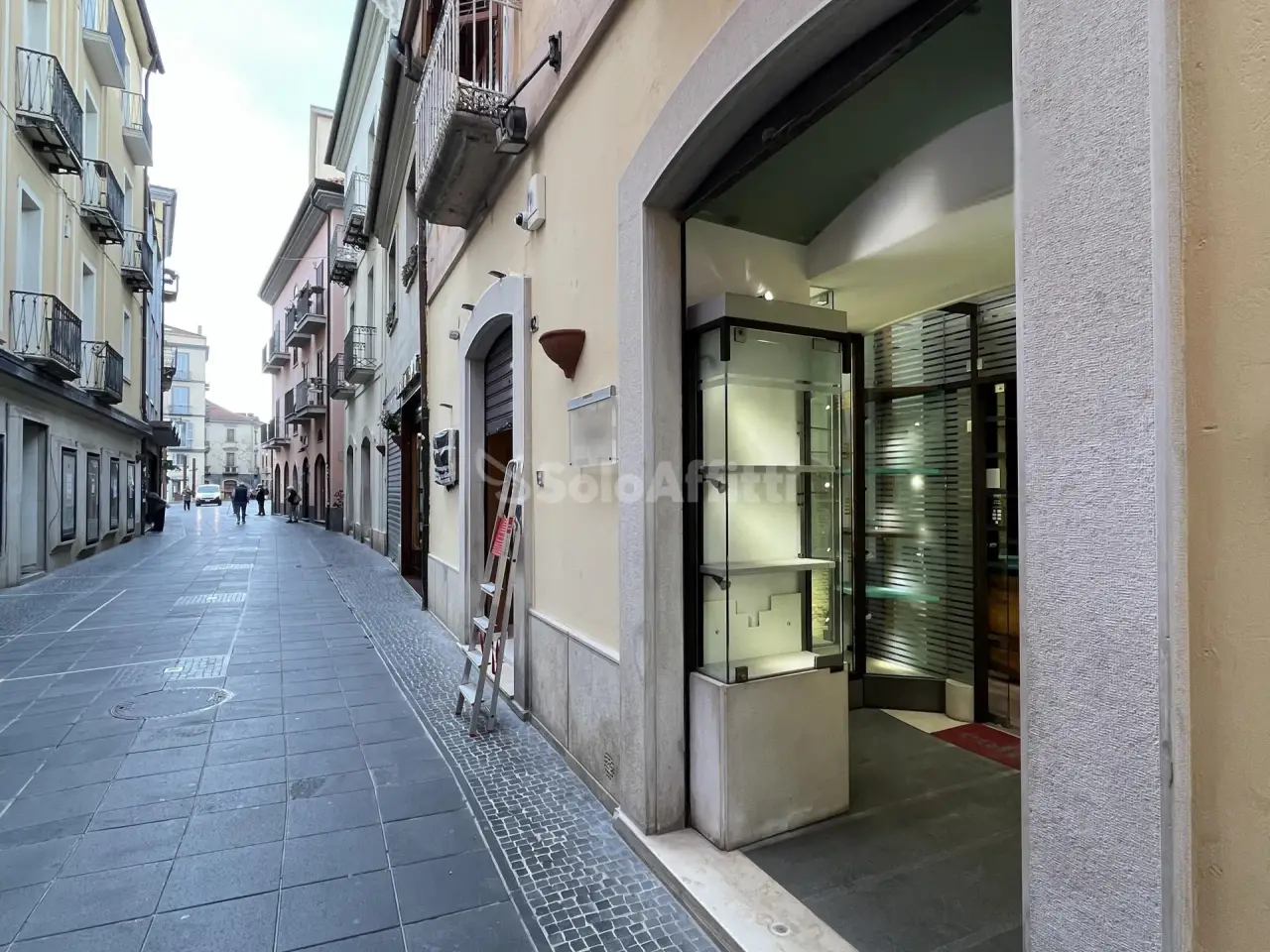Negozio in Via Pretoria, Potenza, {3} - Foto 2