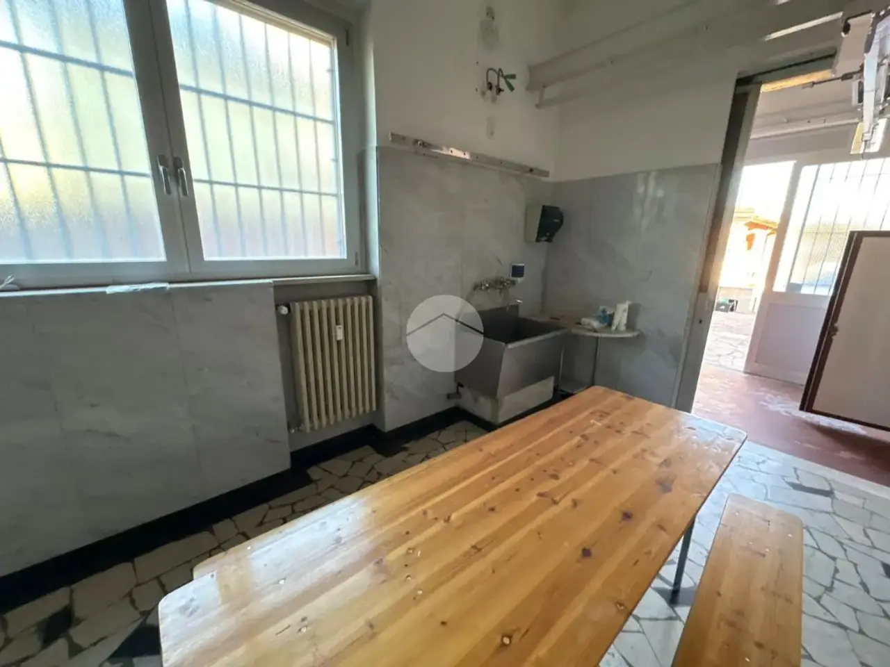 Negozio in Piazza Vittorio Veneto, Lallio, {3} - Foto 2