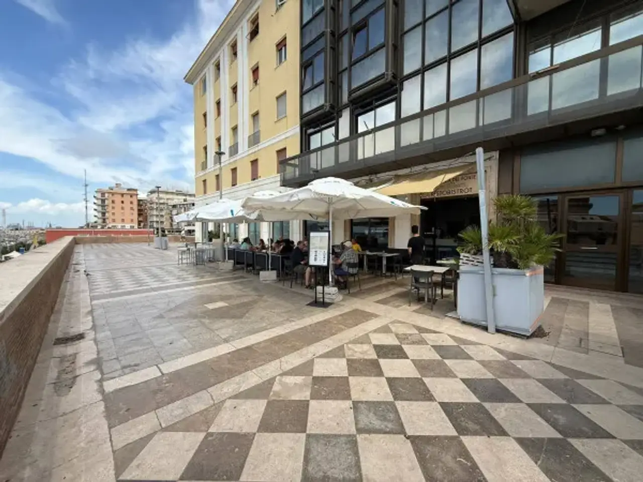 Ristorante in Lungoporto Antonio Gramsci, Civitavecchia, {3} - Foto 1
