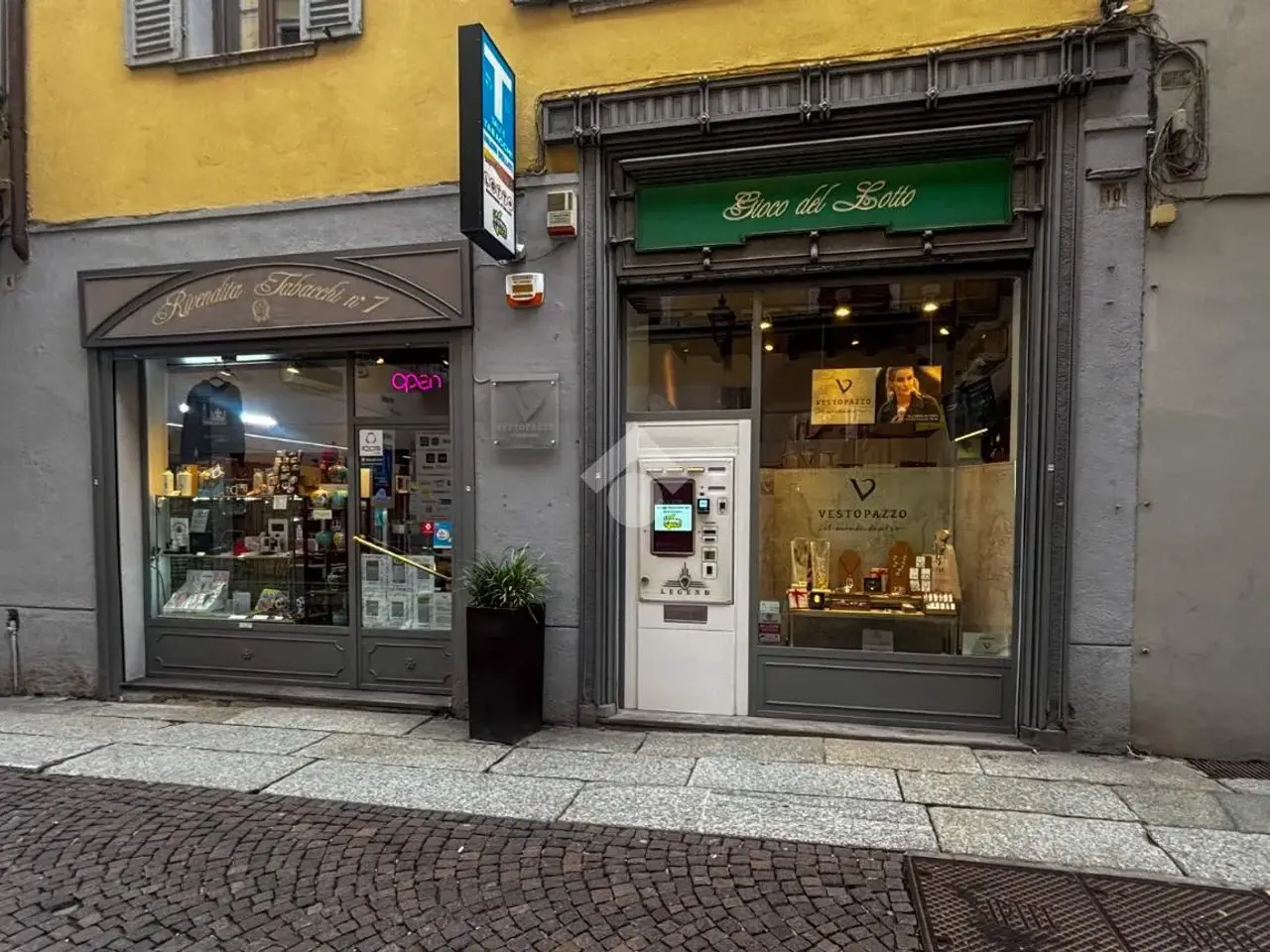 Negozio in Via Solferino 8, Cremona, {3} - Foto 1