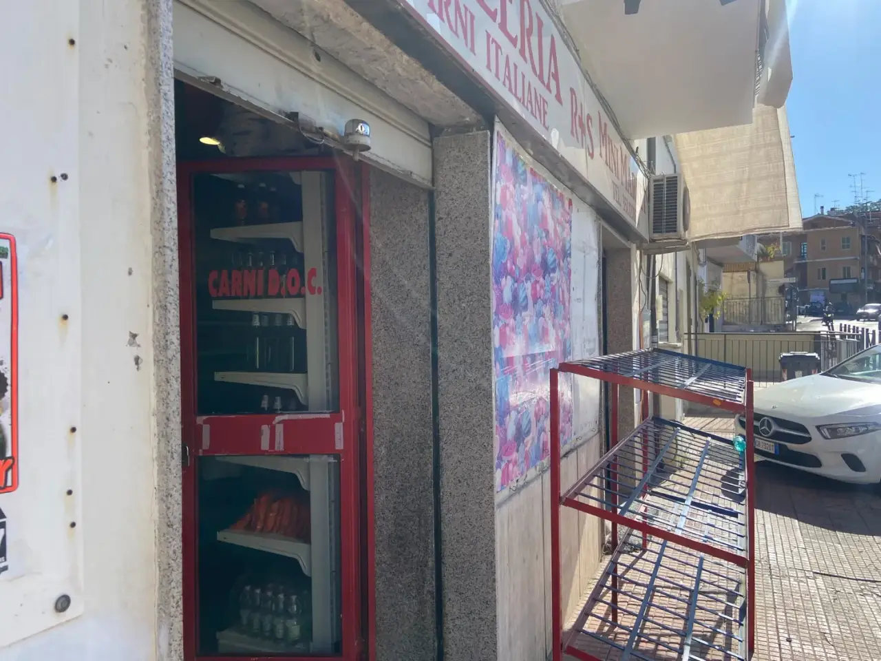Negozio in Via Filippo Turati 52, Monterotondo, {3} - Foto 2