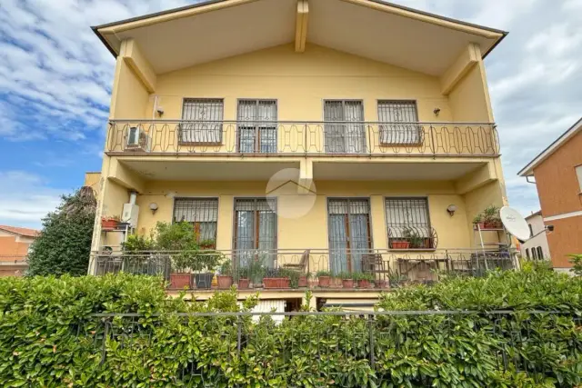 Apartament in Via Giacomo Puccini 2, Civita Castellana - Photo 1