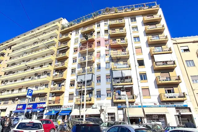 Appartamento in Via Cocco Ortu 75, Cagliari - Foto 1