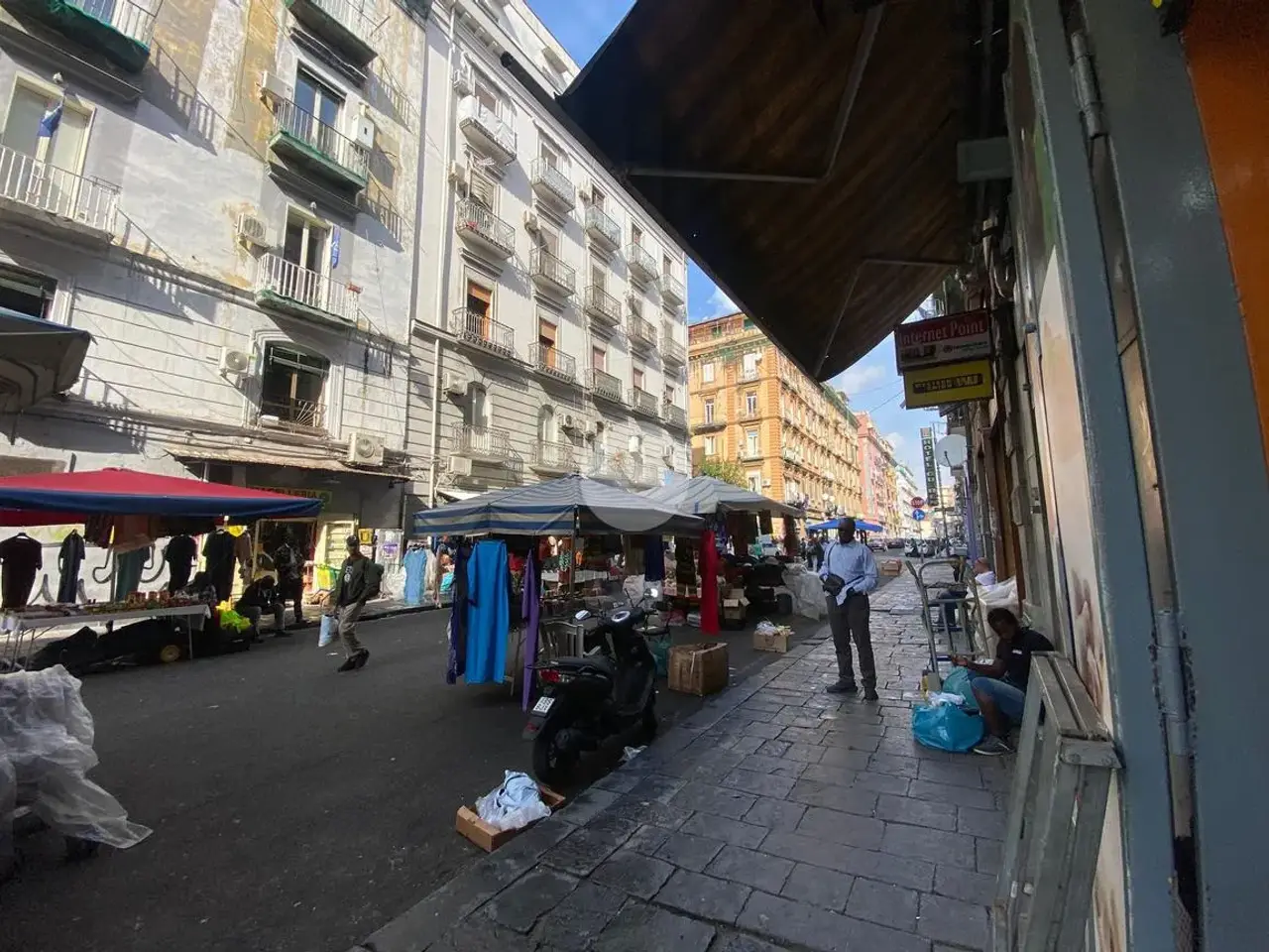 Negozio in Via Bologna 123, Napoli, {3} - Foto 2