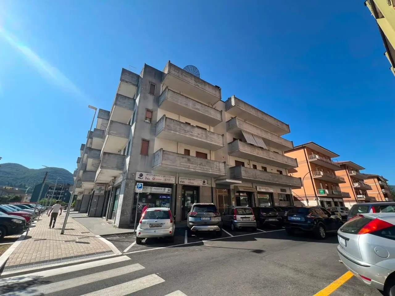 Ufficio in Via delle Orchidee 2, Rieti, {3} - Foto 1