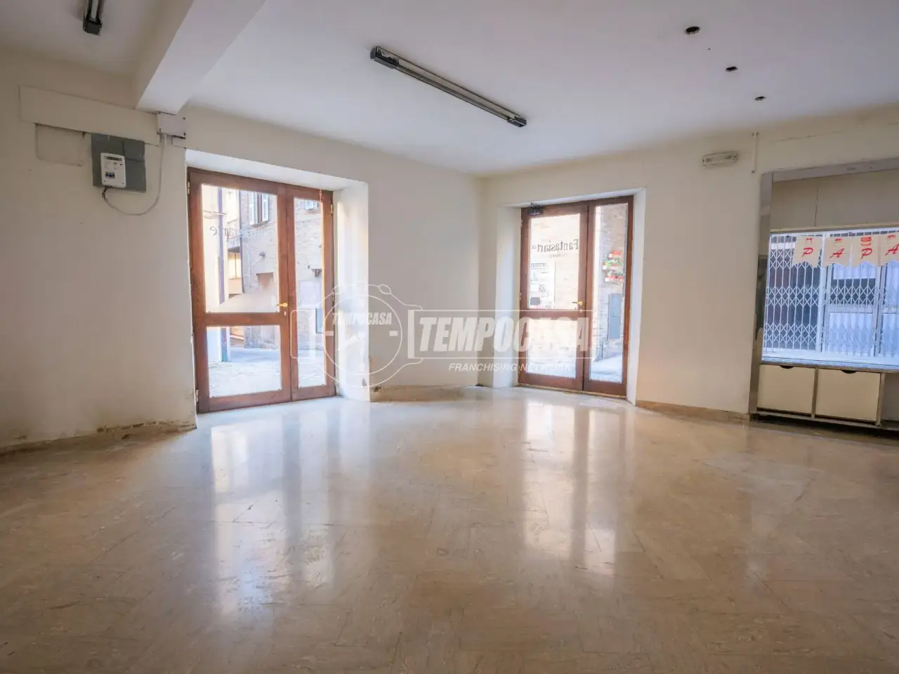 Negozio in Via Cavour, Corridonia, {3} - Foto 2