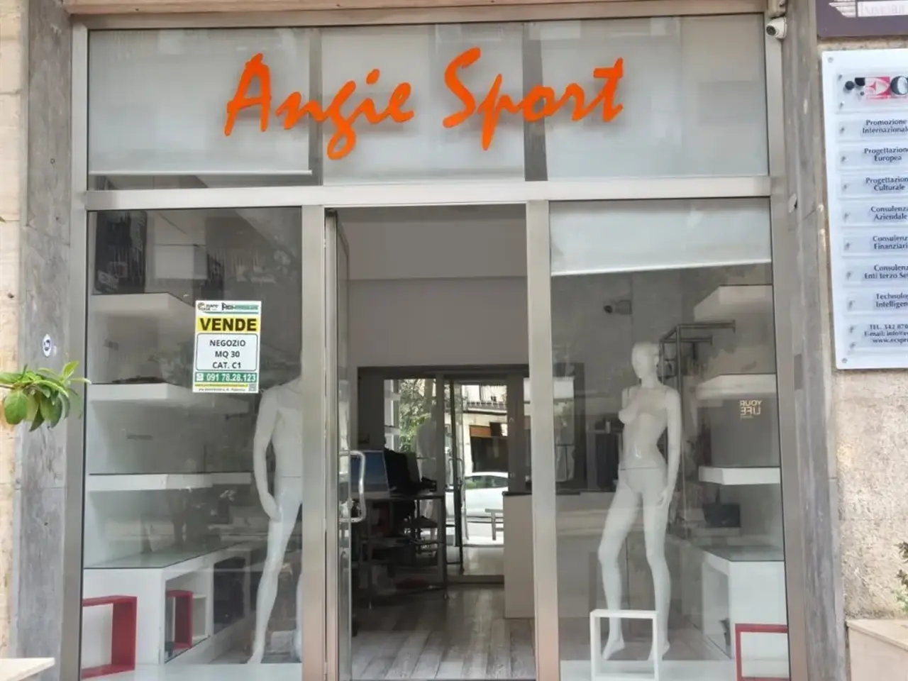 Negozio in Via Sciuti, Palermo, {3} - Foto 1