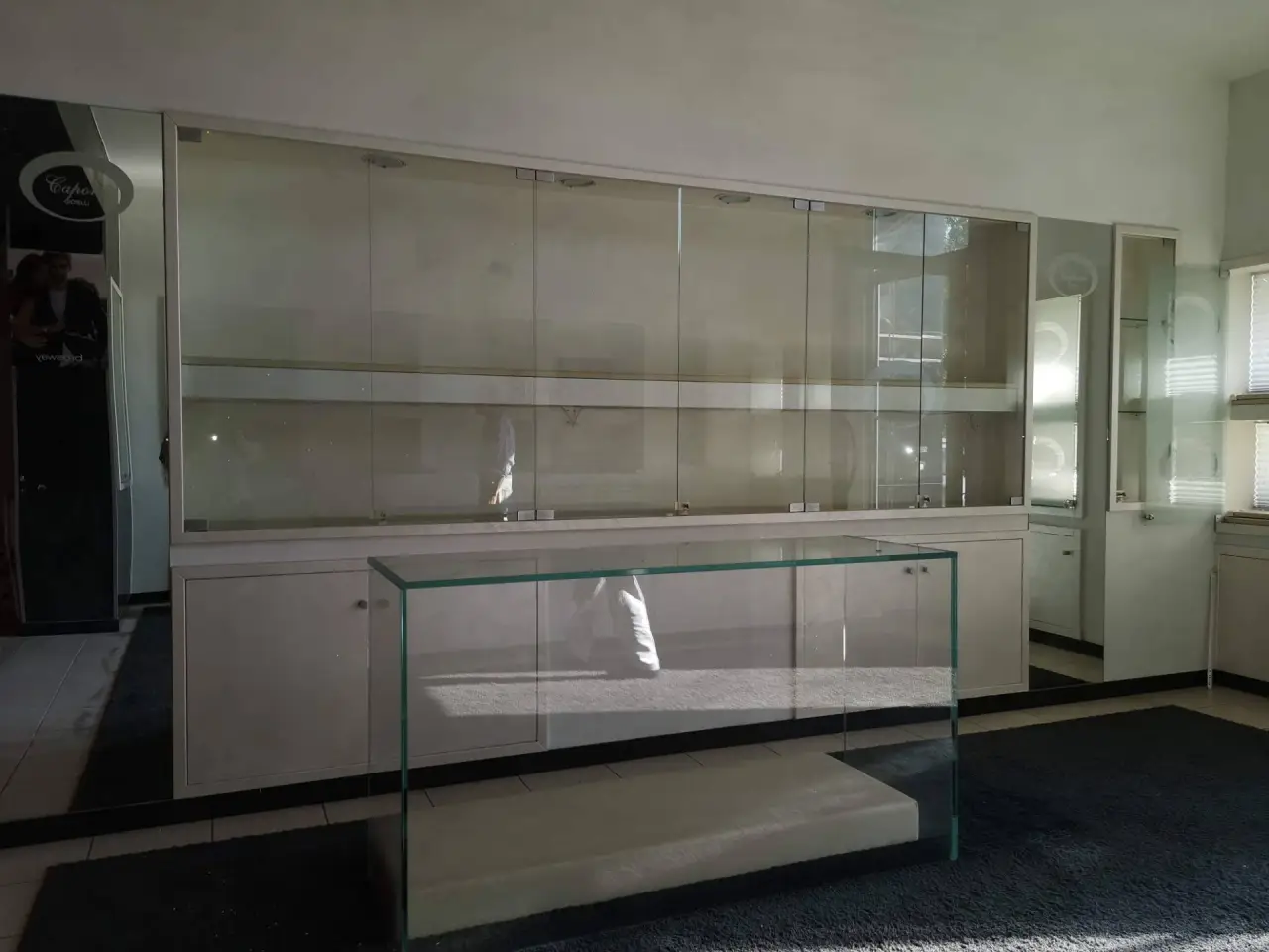 Esercizio commerciale in Via Amendola 25, Calcinaia, {3} - Foto 1