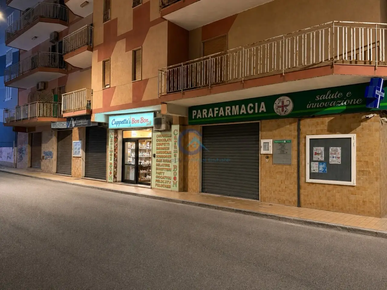 Negozio in Via Fiume 46, Catanzaro, {3} - Foto 1