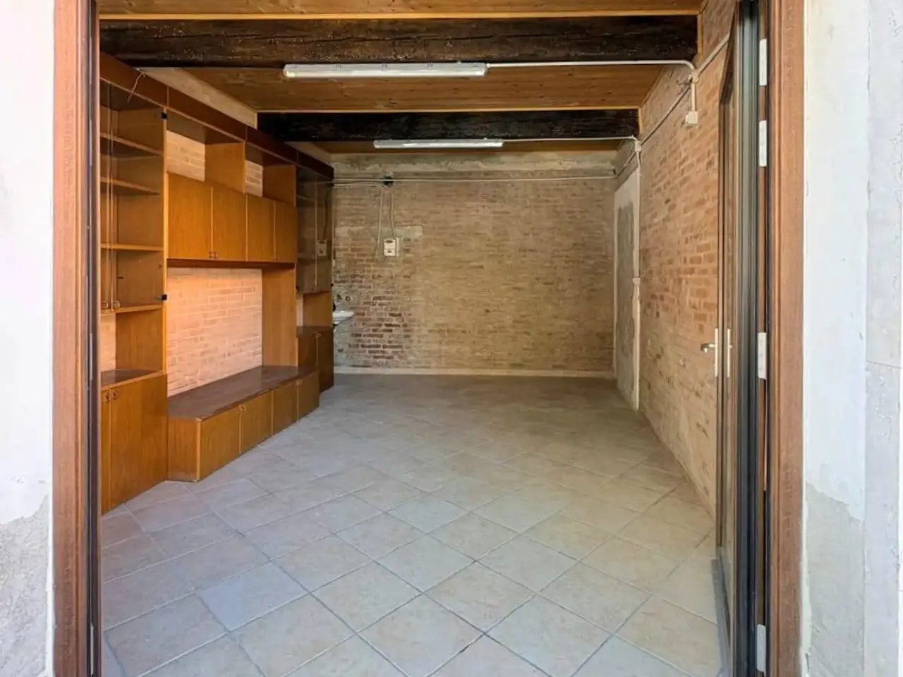 Negozio in Via Giuseppe Garibaldi 87, Ferrara, {3} - Foto 2