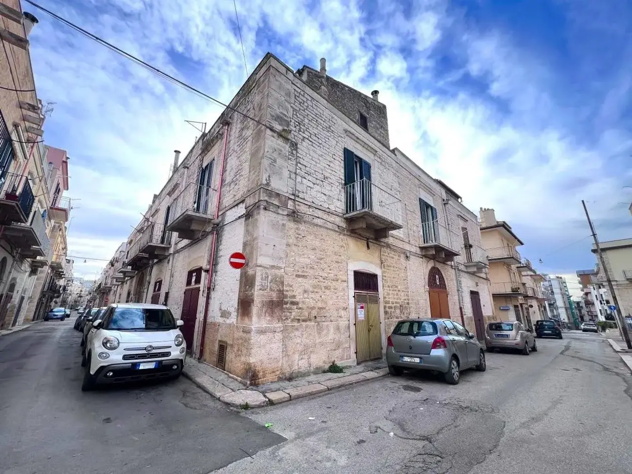 Magazzino in Via Luca Cuvilli, Ruvo Di Puglia, {3} - Foto 1