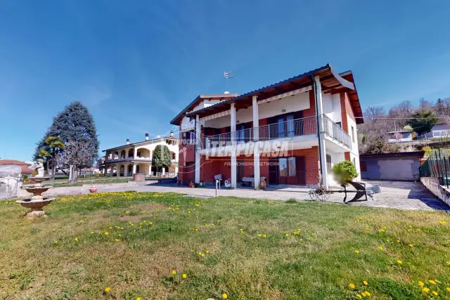 Casa indipendente in vendita, Via Don Luigi Orione 190, Bra - Foto 1