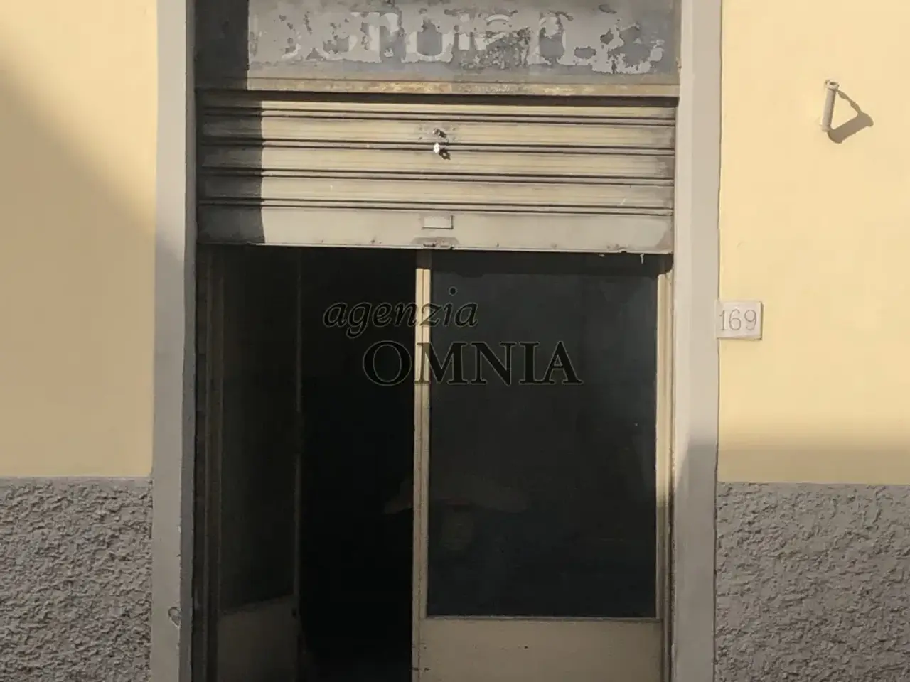 Palazzina commerciale in Via Aretina, Firenze, {3} - Foto 1