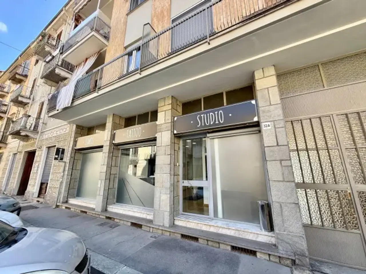 Negozio in Via Lessolo 32a, Torino, {3} - Foto 2