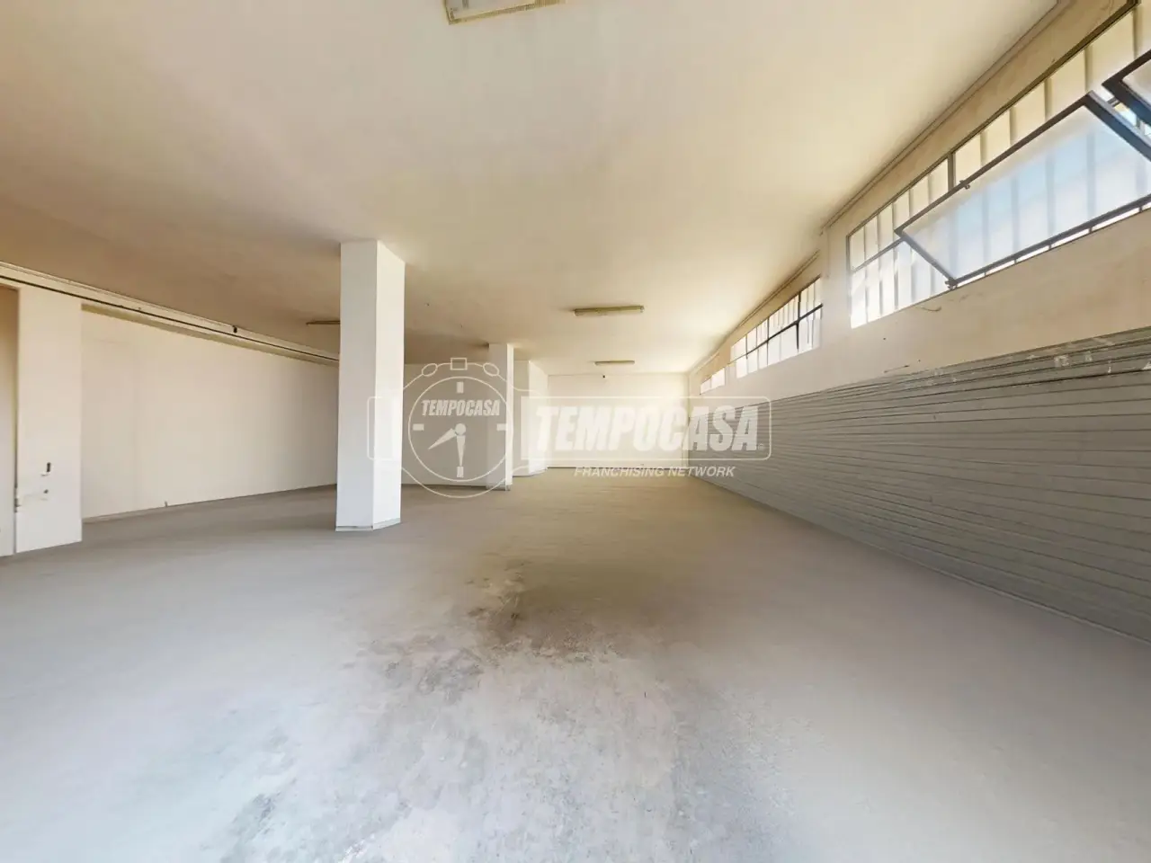 Capannone in Via San Lazzaro 141, Galatina, {3} - Foto 1