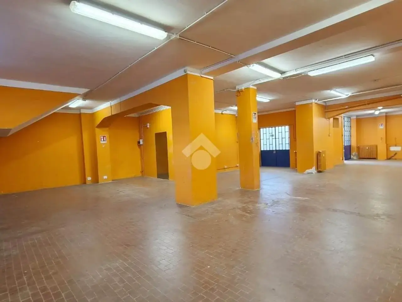 Magazzino in Strada del Lionetto 14, Torino, {3} - Foto 1